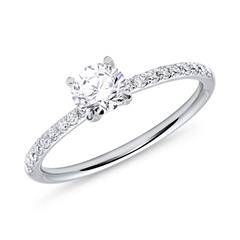 Diamant ring met 0.78 ct totaal 18 karaat witgoud