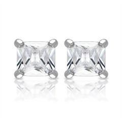 Moderne stud oorbellen 925 sterling zilver Zirkonia