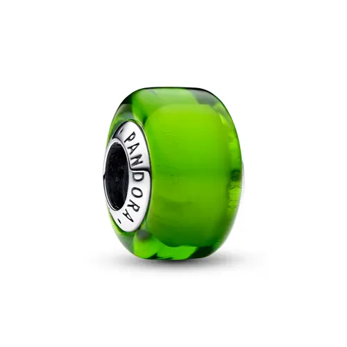 Mini charm in green Murano glass and sterling silver