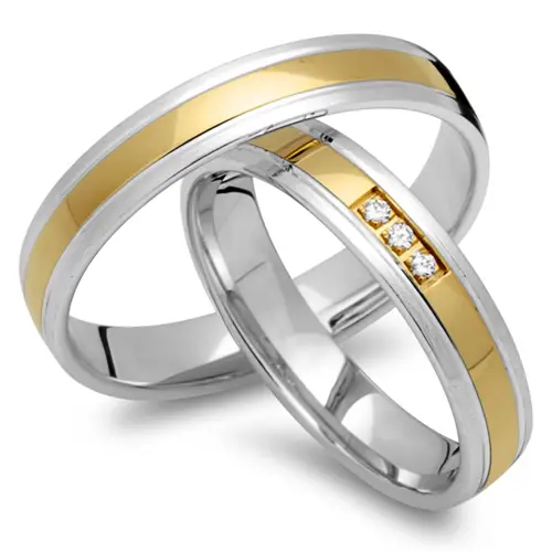 8ct yellow-white gold wedding rings 3 diamonds