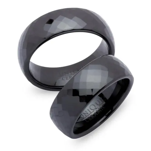 Black ceramic wedding rings 7,5mm faceted