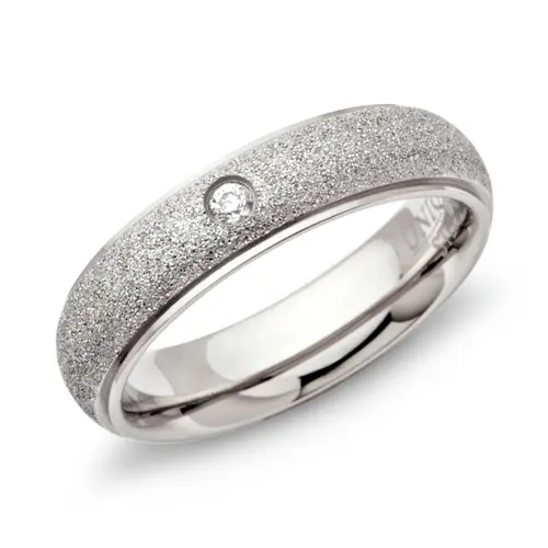 Diamond coated stainless steel ring 5mm zirconia