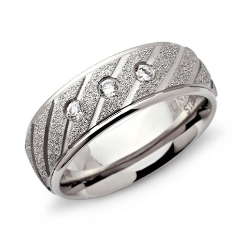 Ring stainless steel diamond-coated 7mm zirconia