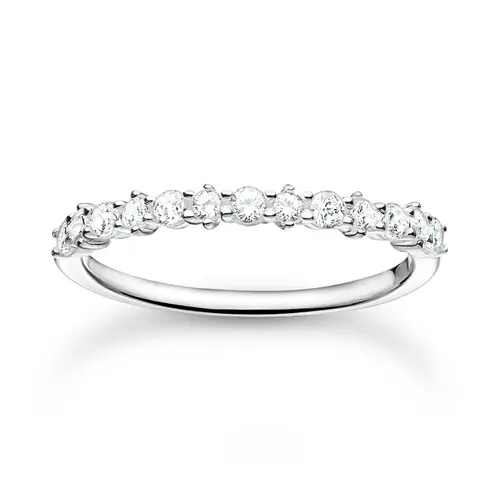 Sterling silver ring with zirconia setting