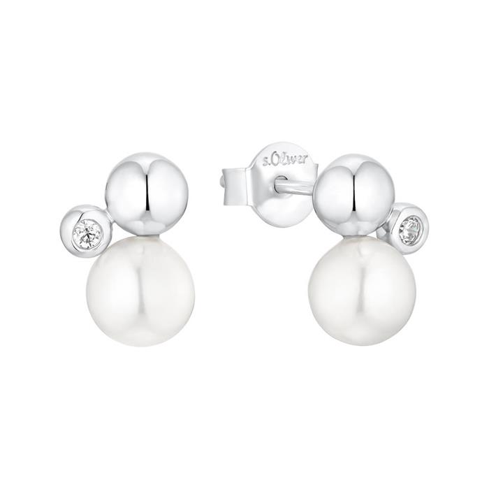 Pearl ear studs for ladies in 925 silver