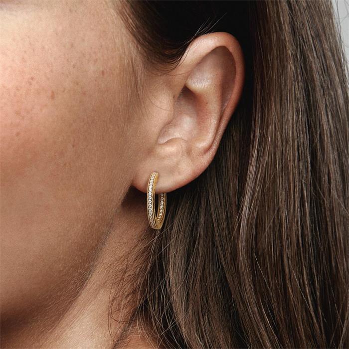 Signature ladies hoop earrings with zirconia stones, gold-plated