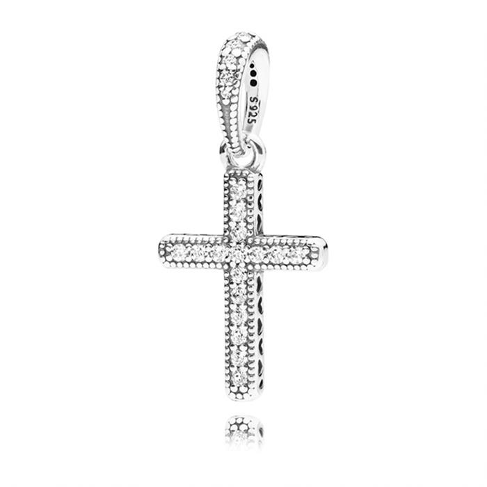 Pendant classic cross sterling silver with zirconia