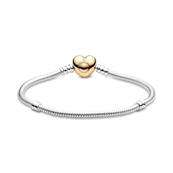 Bracelet with heart clasp for ladies