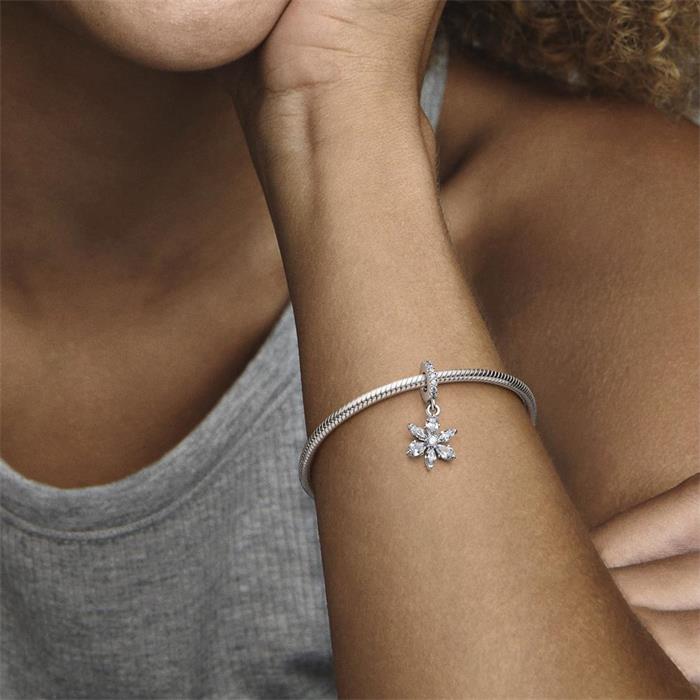 Flower charm in 925 sterling silver with zirconia