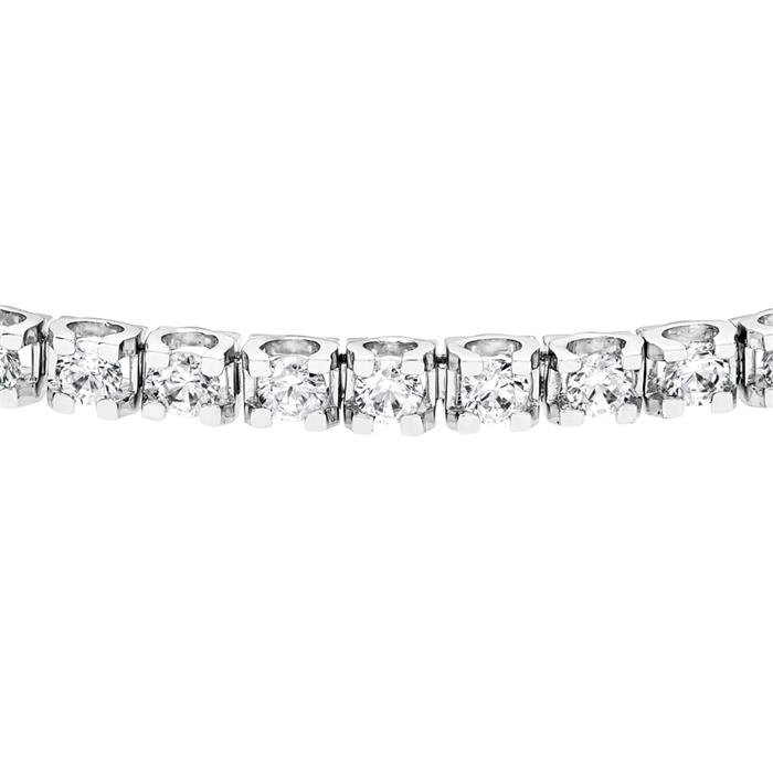 Tennis bracelet in white gold or platinum with diamonds