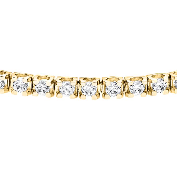 Tennis bracelet with lab grown diamonds in gold