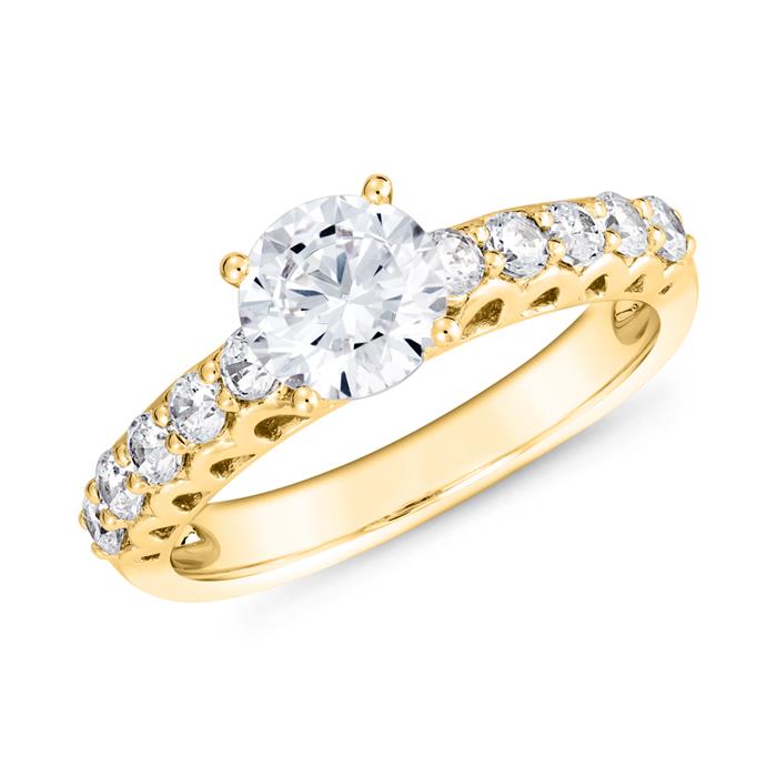 Engagement ring in yellow gold with lab grown diamonds