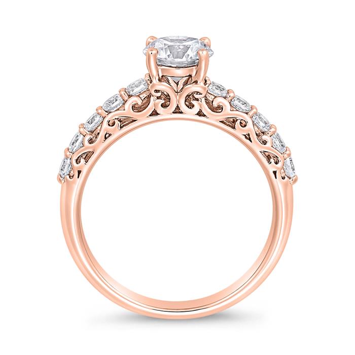 Engagement ring with lab grown diamonds in rose gold