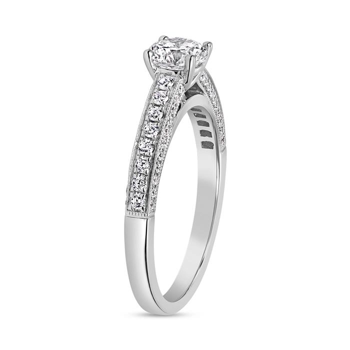 Engravable diamond ring in white gold or platinum