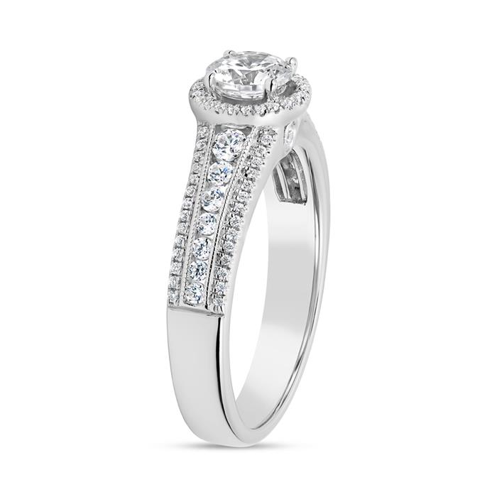 Diamond ring in white gold or platinum, engravable