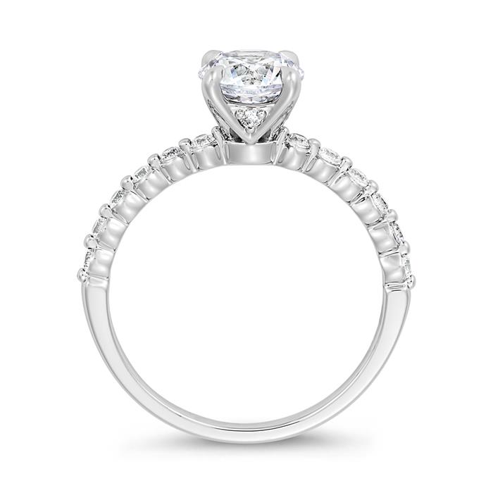 Diamond ring in white gold or platinum, engravable