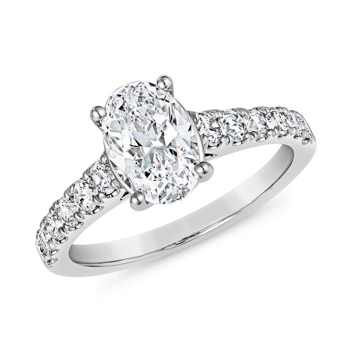 Engagement ring with diamonds in white gold or platinum