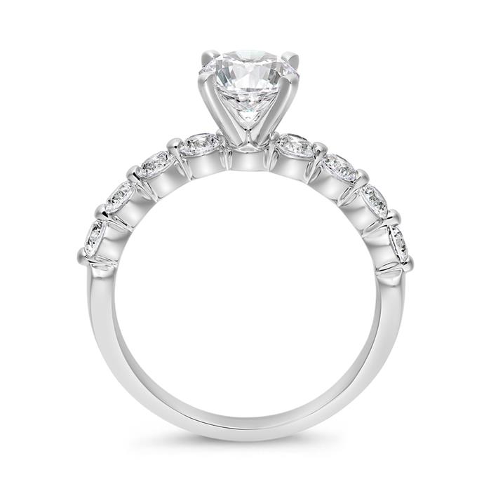 White gold or platinum diamond ring for ladies