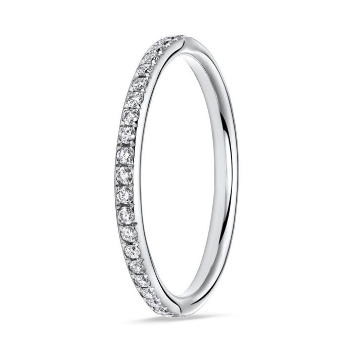 Filigree diamond ring in 18ct white gold