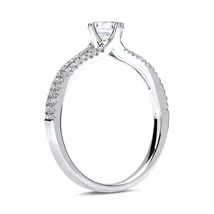 950 platinum ring with diamonds