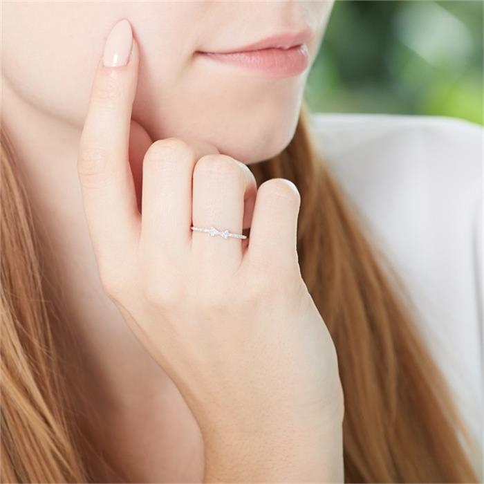 Ring bow in 14ct white gold with diamonds