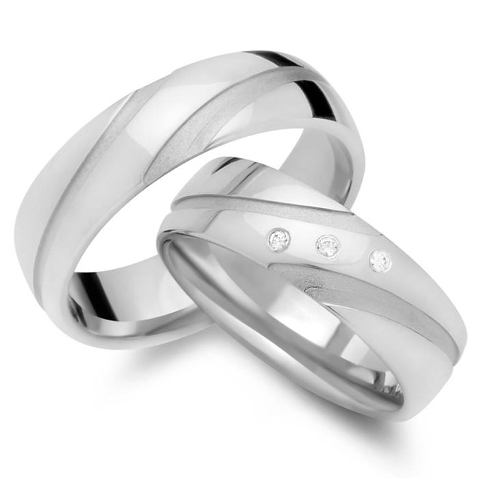 Wedding rings 18ct white gold 3 diamonds