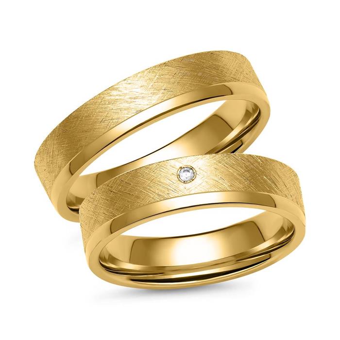 Gold wedding rings with diamond