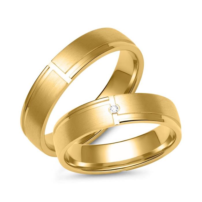 Gold wedding rings with diamond