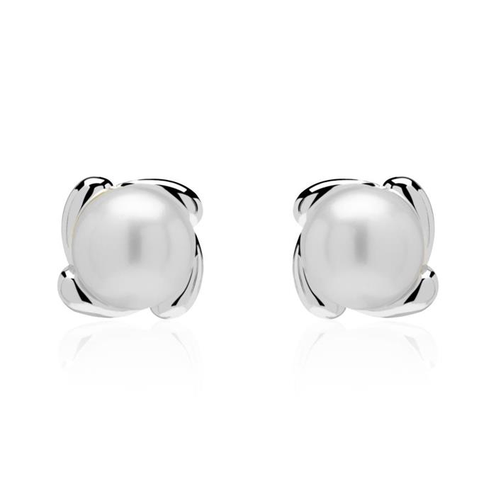 Pearl earrings in 14ct white gold