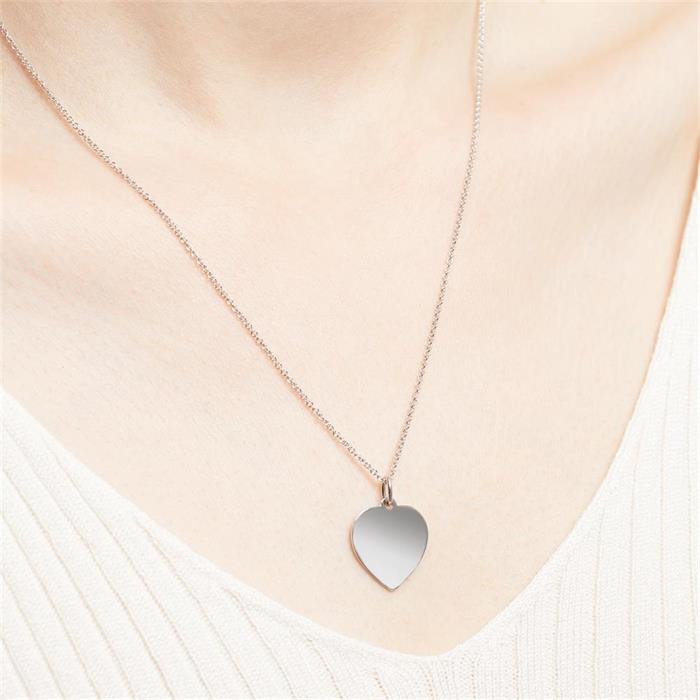 Engravable heart pendant in 8ct white gold
