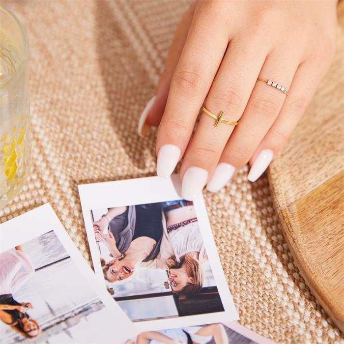 Ring peace sign 8ct yellow gold