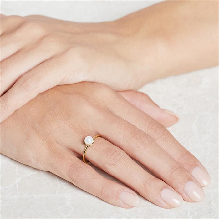 14ct Gold Ring With Freshwater Pearl