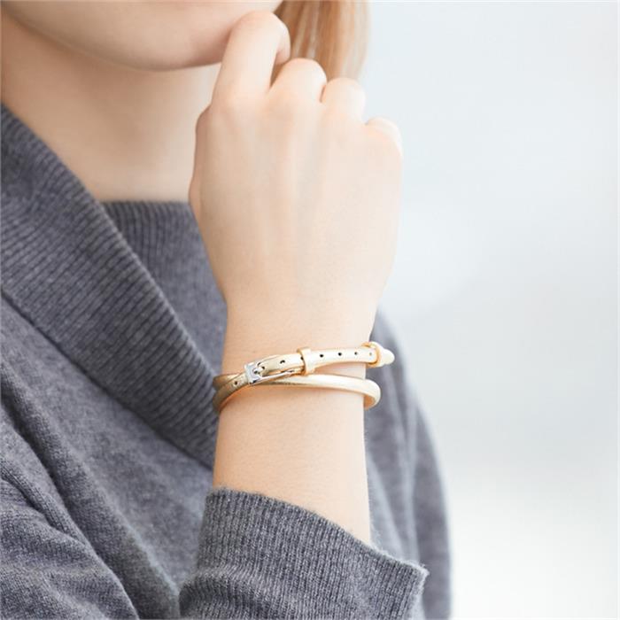 Bracelet leather in gold with shimmer