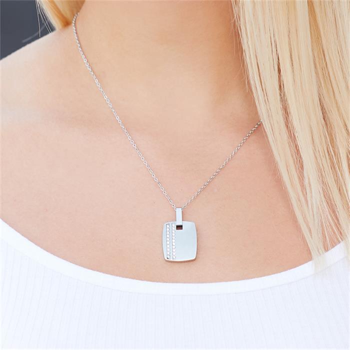 Necklace with stainless steel pendant zirconia