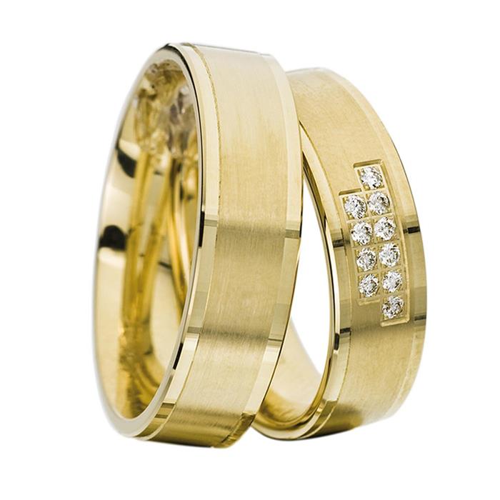 Yellow gold wedding rings 6mm