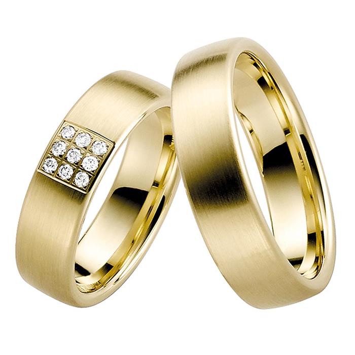 Yellow gold wedding rings 6mm