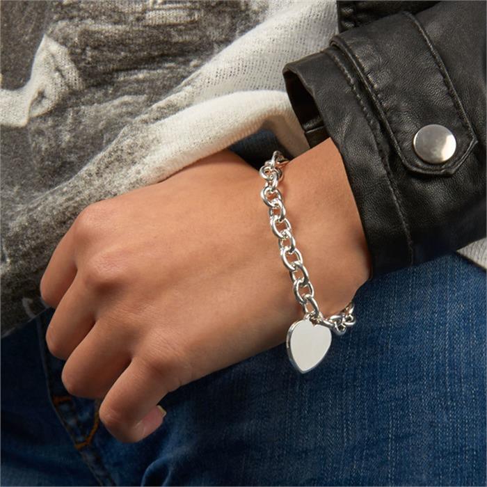 Modern silver bracelet with heart pendant