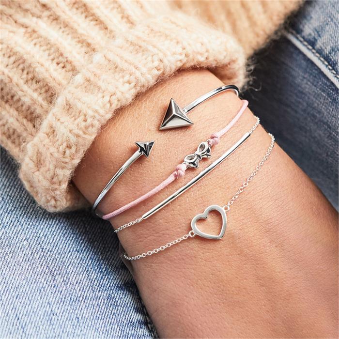 Gepolijste 925 zilveren armband met hartjes hanger