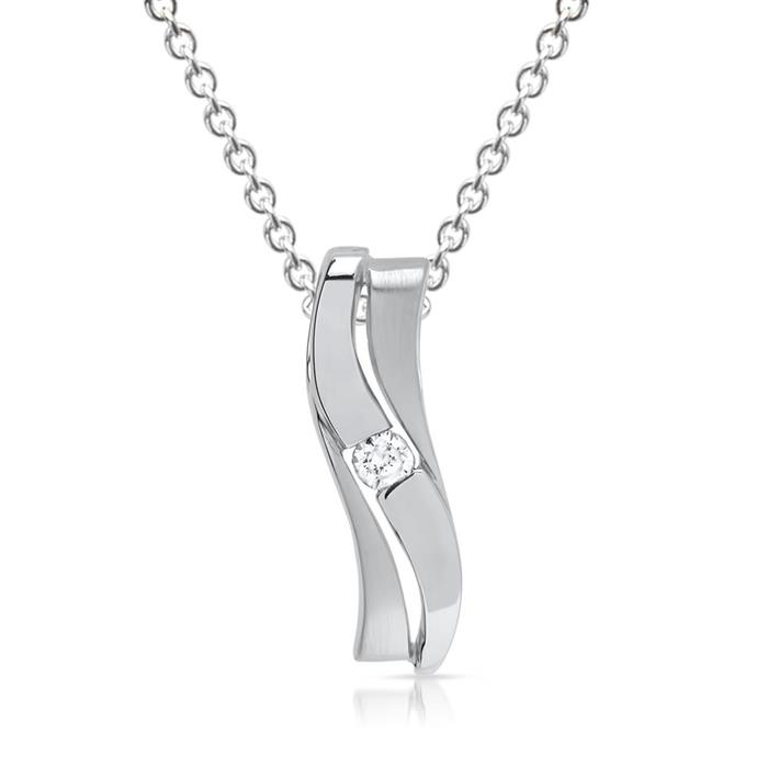 Sterling silver necklace with pendant zirconia