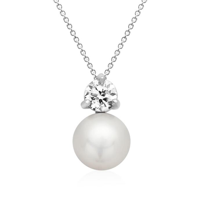 Elegant pendant made of sterling silver with pearl