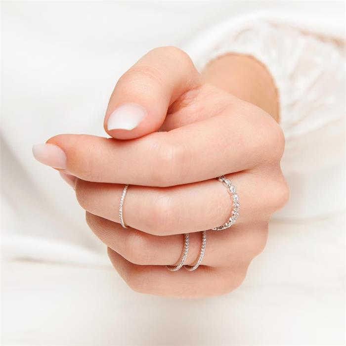 Narrow diamond ring 18ct white gold diamonds