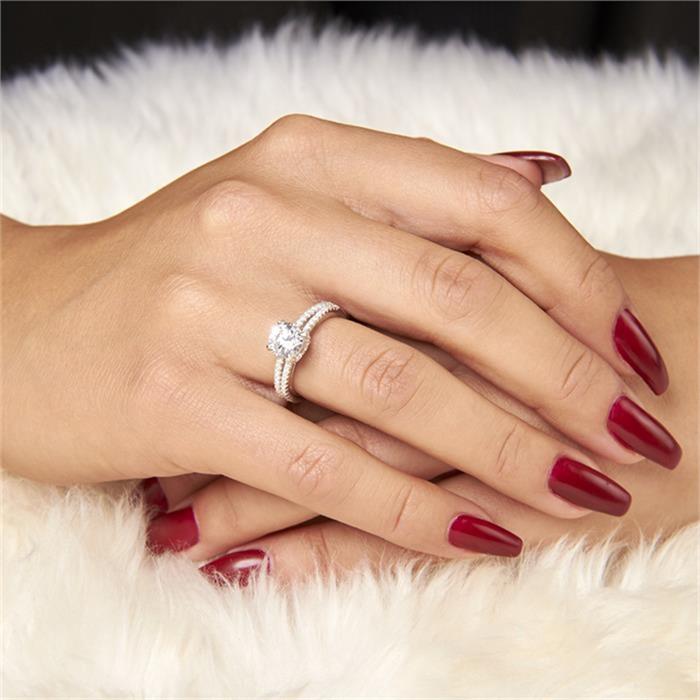 High quality engagement ring silver zirconia