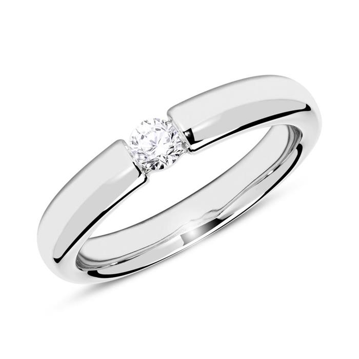 Engagement ring in 14ct white gold with diamond 0,15 ct.