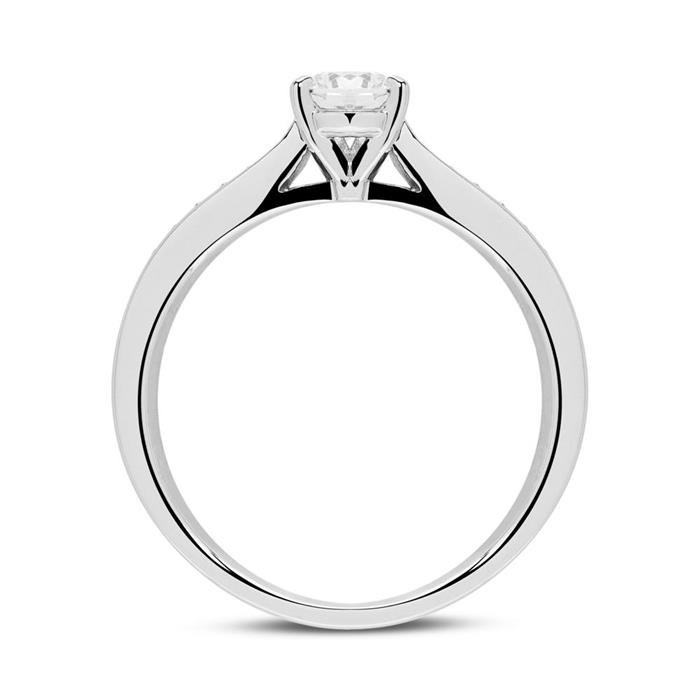 Engagement ring in sterling silver with zirconia