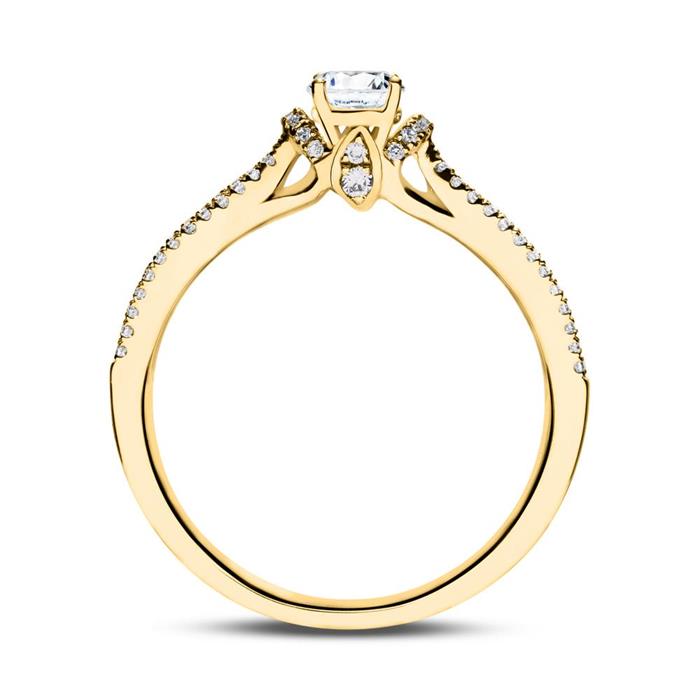 18ct gold engagement ring with diamonds