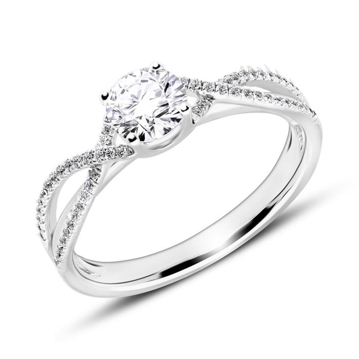 18ct white gold ring with diamonds