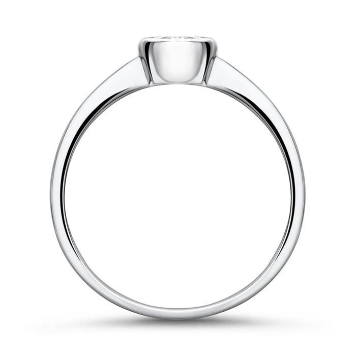 Solitaire ring in 375 white gold with zirconia