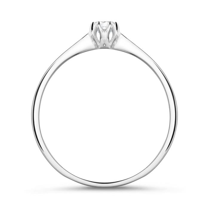 Diamond ring in 14 carat white gold