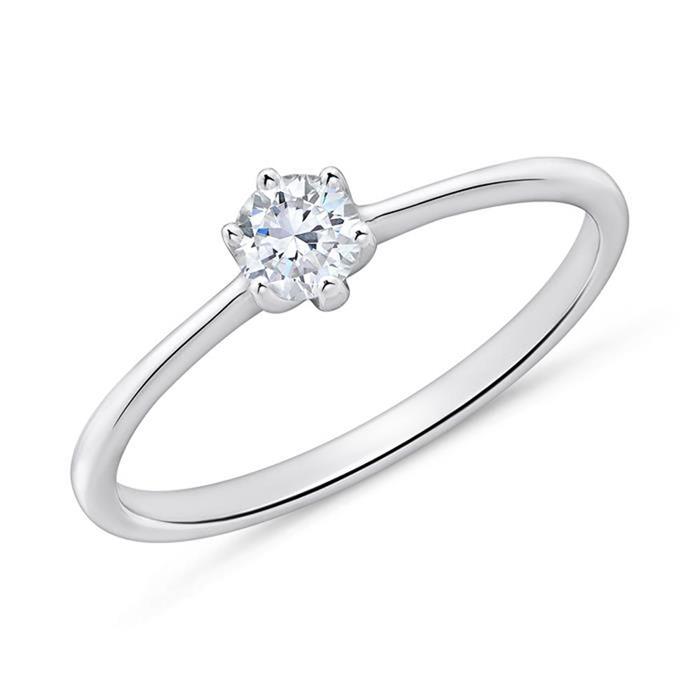 Solitaire ring in 18 carat white gold with diamond