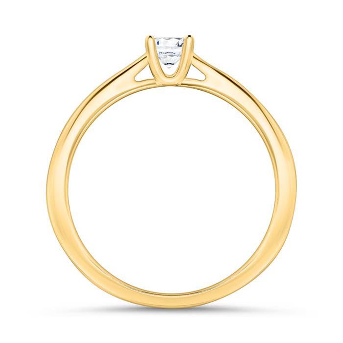 Diamond set engagement ring in 14ct gold
